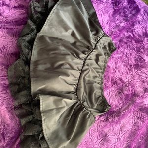 Black Mystery House size Small Skirt
